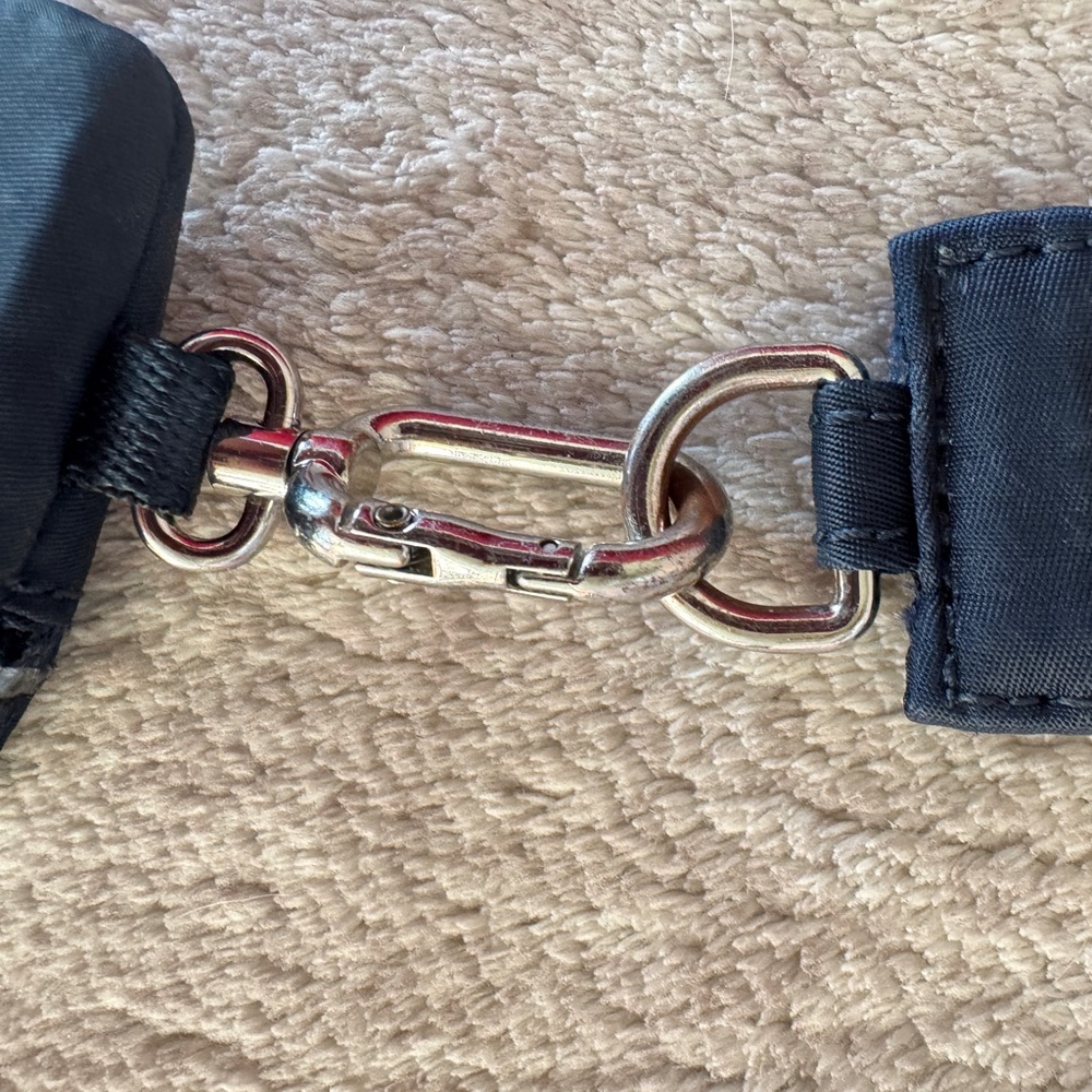 Lululemon Black Wristlet - Picture 4 of 5